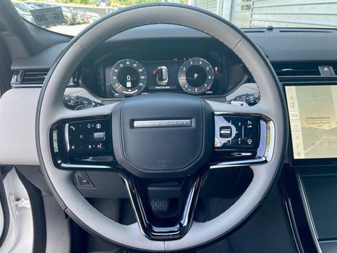 Certified 2026 Land Rover Range Rover Velar S AWD/4WD image 21