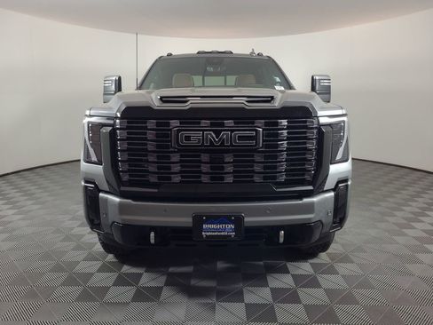 Used 2026 GMC Sierra 2500 Denali Ultimate AWD/4WD image 8