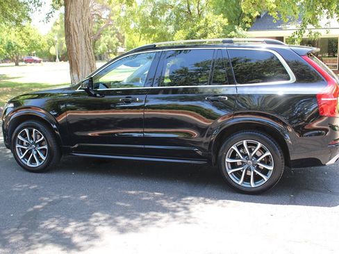 Used 2019 Volvo XC90 T6 Momentum w/ Protection Package Premier AWD/4WD image 46
