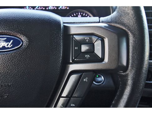 Used 2019 Ford Expedition Max XLT image 20