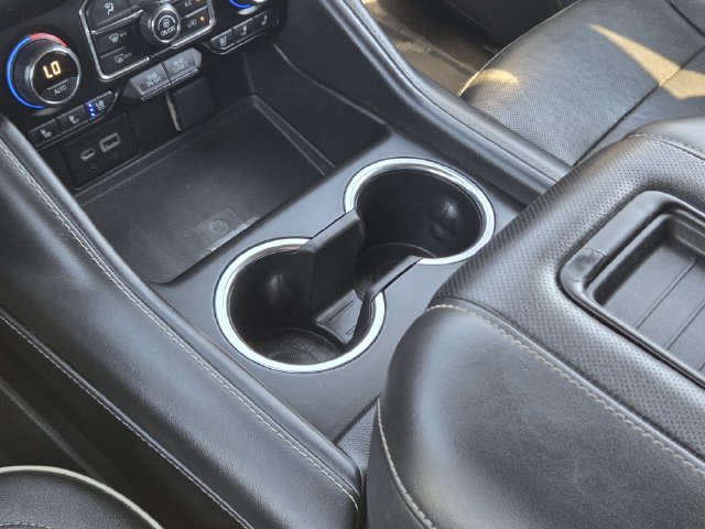 Used 2022 Chevrolet Tahoe Premier RWD image 21