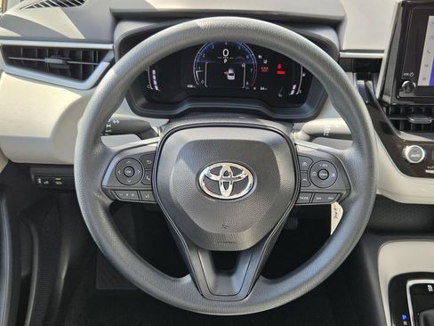 Used 2026 Toyota Corolla LE FWD image 14