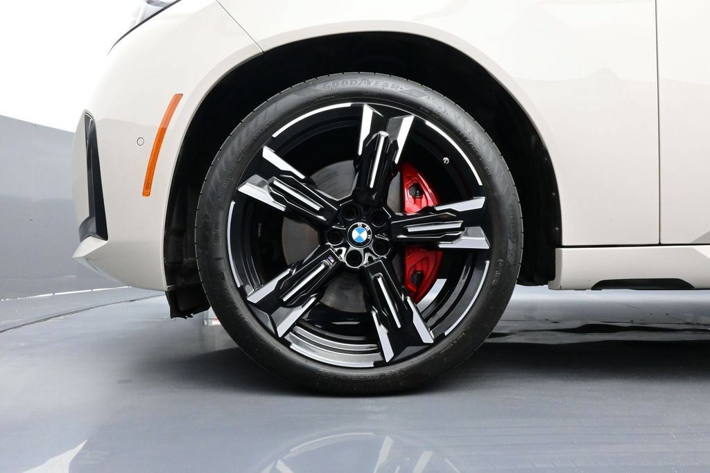 Used 2025 BMW X3 M50 w/ Premium Package AWD/4WD image 7
