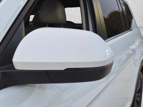 Used 2022 Volkswagen Atlas SE w/ Panoramic Sunroof Package AWD/4WD image 11
