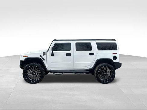 Used 2003 HUMMER H2 w/ Preferred Equipment Group image 2