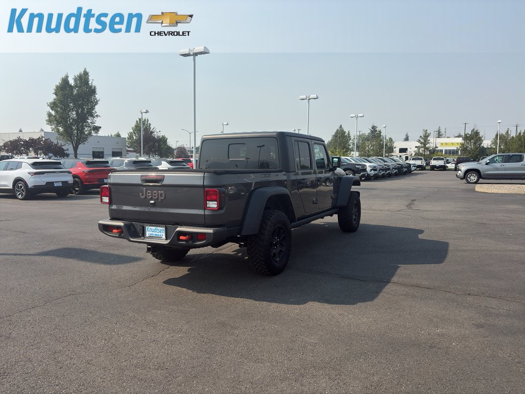 Used 2023 Jeep Gladiator Mojave w/ Cold Weather Group AWD/4WD image 7