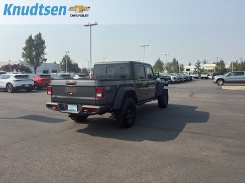 Used 2023 Jeep Gladiator Mojave w/ Cold Weather Group AWD/4WD image 7