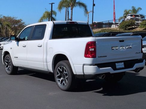 New 2026 RAM 1500 Laramie AWD/4WD image 7