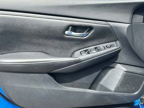 Used 2022 Nissan Sentra SV w/ Trunk Package FWD image 13
