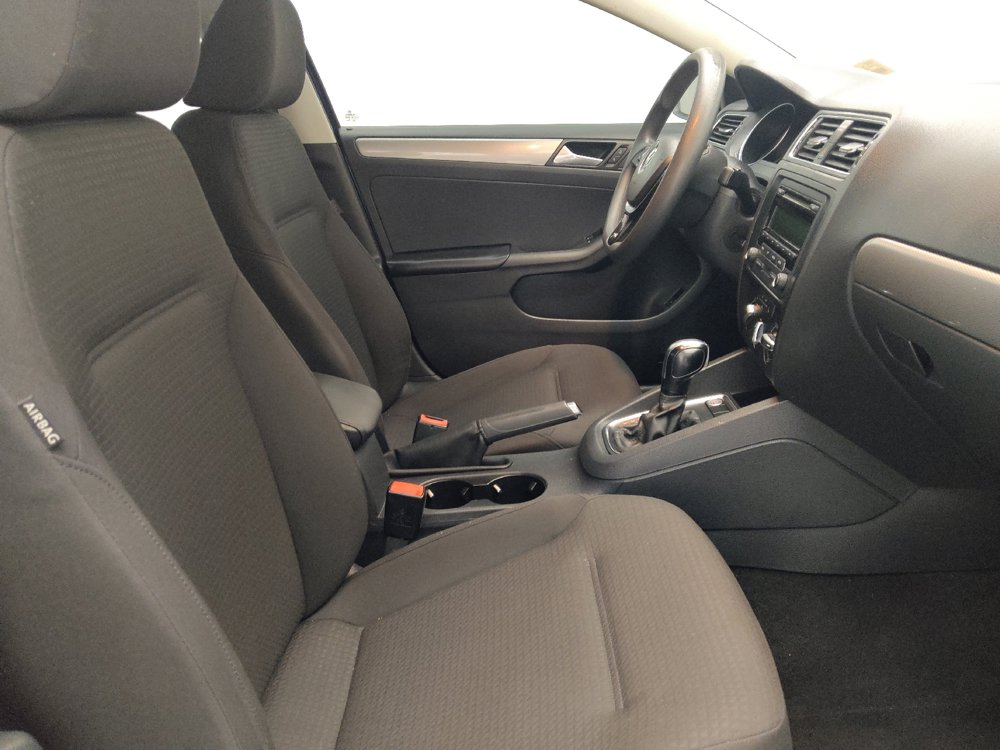Used 2015 Volkswagen Jetta SE FWD image 21