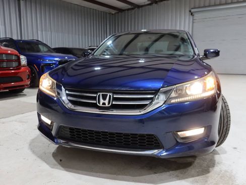 Used 2015 Honda Accord Sport image 41