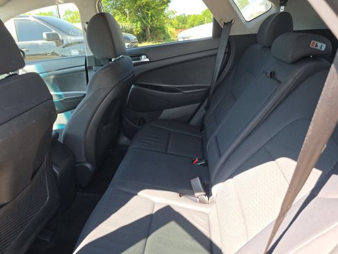 Used 2020 Hyundai Tucson SE w/ Cargo Package FWD image 13