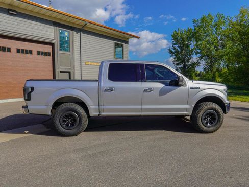 Used 2018 Ford F150 XLT w/ Equipment Group 302A Luxury AWD/4WD image 27
