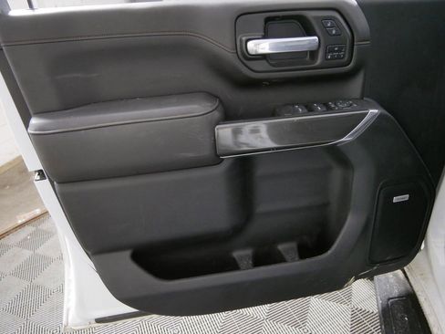 Used 2021 GMC Sierra 3500 AT4 w/ AT4 Premium Plus Package image 14