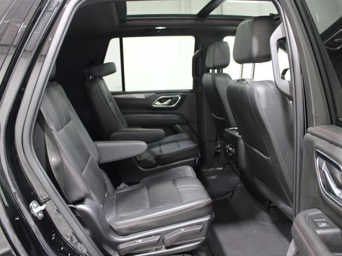 Used 2021 Chevrolet Tahoe RST w/ Luxury Package AWD/4WD image 25