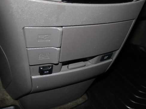 Used 2014 Honda Odyssey EX-L image 17