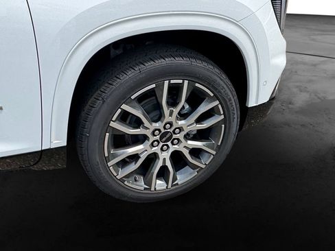 New 2026 GMC Acadia Denali Ultimate AWD/4WD image 11