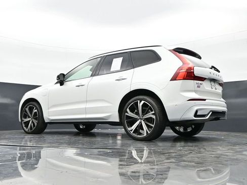 Used 2024 Volvo XC60 T8 Ultimate w/ Climate Package AWD/4WD image 41