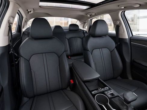 New 2026 Kia K5 EX image 15