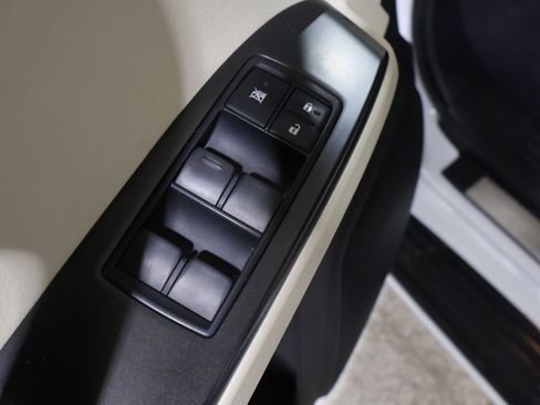 Used 2022 Lexus GX 460 Premium image 15