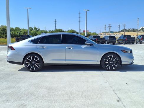 Used 2026 Honda Accord Touring image 10
