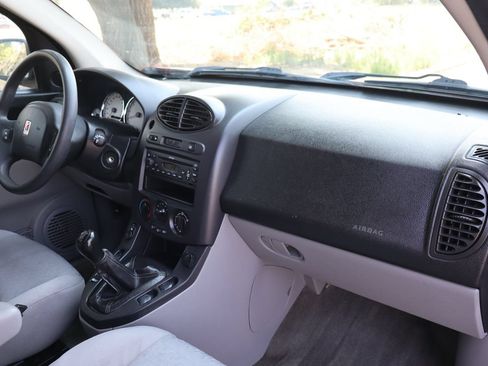 Used 2005 Saturn Vue 2WD w/ Sport Plus Pkg image 17