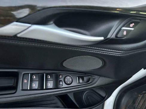 Used 2017 BMW X6 xDrive35i image 35