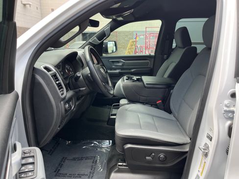 Used 2022 RAM 1500 Big Horn RWD image 11
