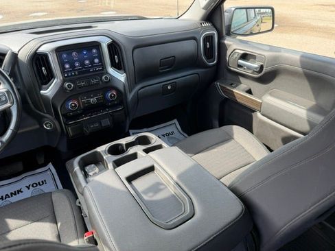 Used 2021 Chevrolet Silverado 1500 RST AWD/4WD image 19