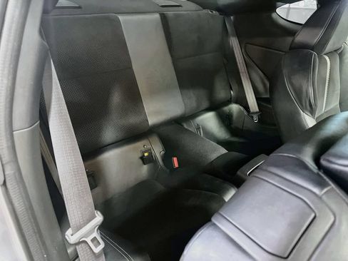 Used 2022 Toyota GR86 Premium w/ ALL Weather Mat Package (TMS) RWD image 25