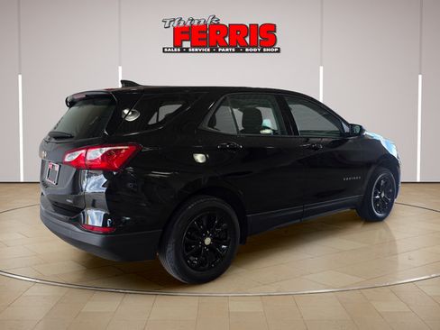 Used 2019 Chevrolet Equinox LS w/ LPO, Floor Liner Package AWD/4WD image 5