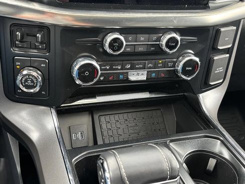 Used 2023 Ford F150 Lariat w/ Equipment Group 502A High AWD/4WD image 18