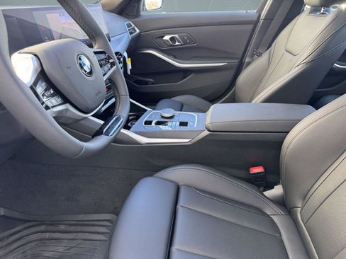 Used 2025 BMW 330i 330i w/ Convenience Package image 5