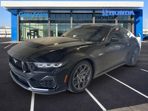 Used 2024 Ford Mustang GT Premium w/ GT Performance Package RWD image 4