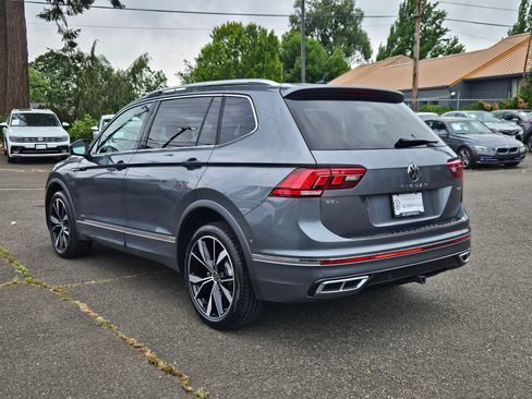 Used 2024 Volkswagen Tiguan SEL R-Line AWD/4WD image 3
