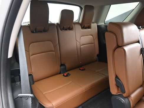 Certified 2023 Nissan Pathfinder Platinum w/ Cargo Package AWD/4WD image 14