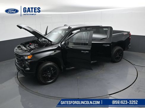 Used 2025 Chevrolet Silverado 1500 Custom Trail Boss w/ Turbomax Blackout Package AWD/4WD image 49