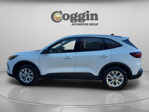 New 2026 Ford Escape Active image 3