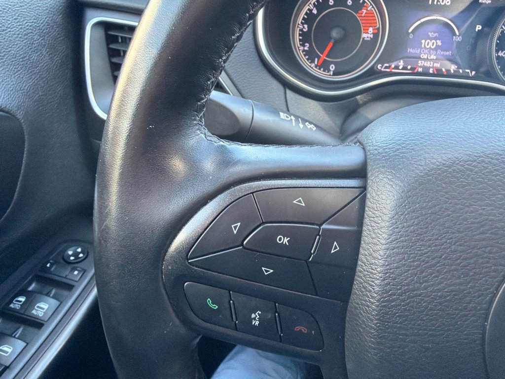Used 2020 Jeep Cherokee Trailhawk w/ Comfort/Convenience Group AWD/4WD image 22