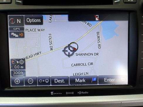 Used 2018 Toyota Highlander Limited Platinum FWD image 49