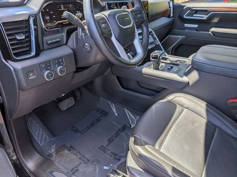 Used 2024 GMC Sierra 1500 Denali w/ Denali Reserve Package AWD/4WD image 11