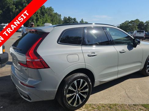 Used 2024 Volvo XC60 B5 Plus AWD/4WD image 3
