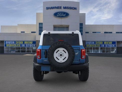 New 2026 Ford Bronco Heritage Edition image 5