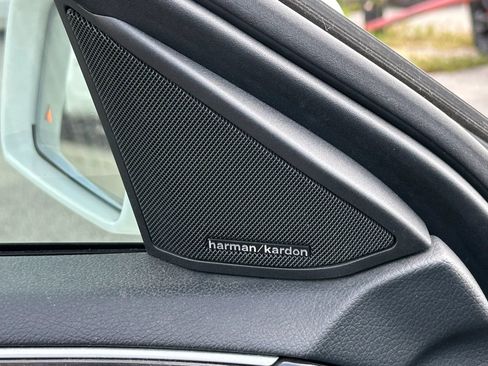 Used 2014 Mercedes-Benz E 350 Sedan image 36