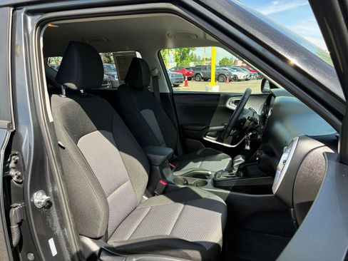 Used 2025 Kia Soul LX w/ LX Technology Package image 34