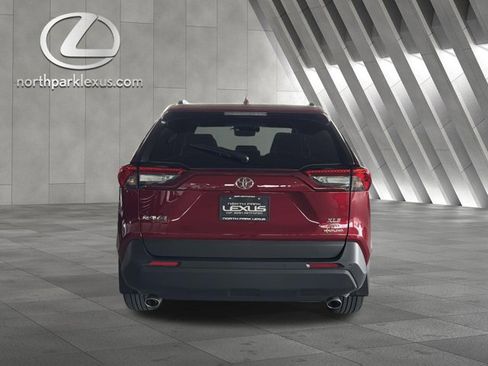 Used 2025 Toyota RAV4 XLE Premium w/ Weather Package AWD/4WD image 28