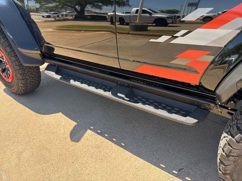 Used 2025 Ford Bronco Raptor image 11