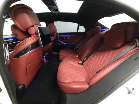 Certified 2023 Mercedes-Benz S 580 4MATIC Sedan image 30