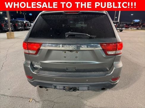 Used 2011 Jeep Grand Cherokee Laredo image 4