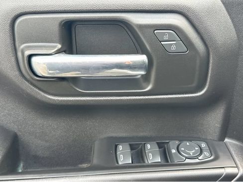 Certified 2022 Chevrolet Silverado 1500 Custom RWD image 29